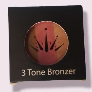 Crown 3 tone bronzer